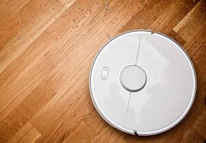 How robot vacuums use AI